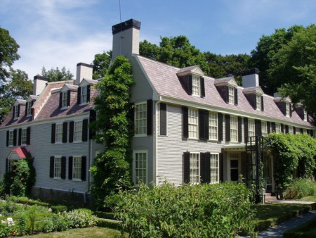 A Tour of Some of the Most Beautiful Presidential Homes