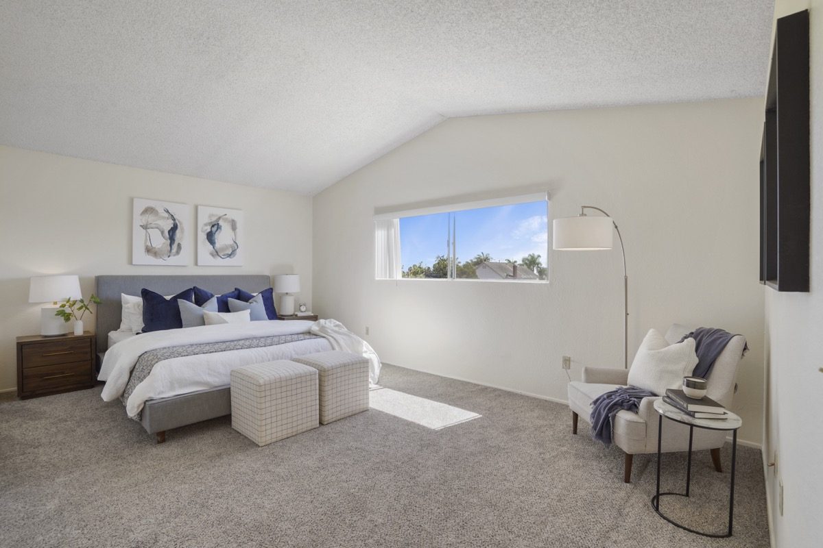 Caspersen Group - 13772 Paseo Zaldivar - website - 25