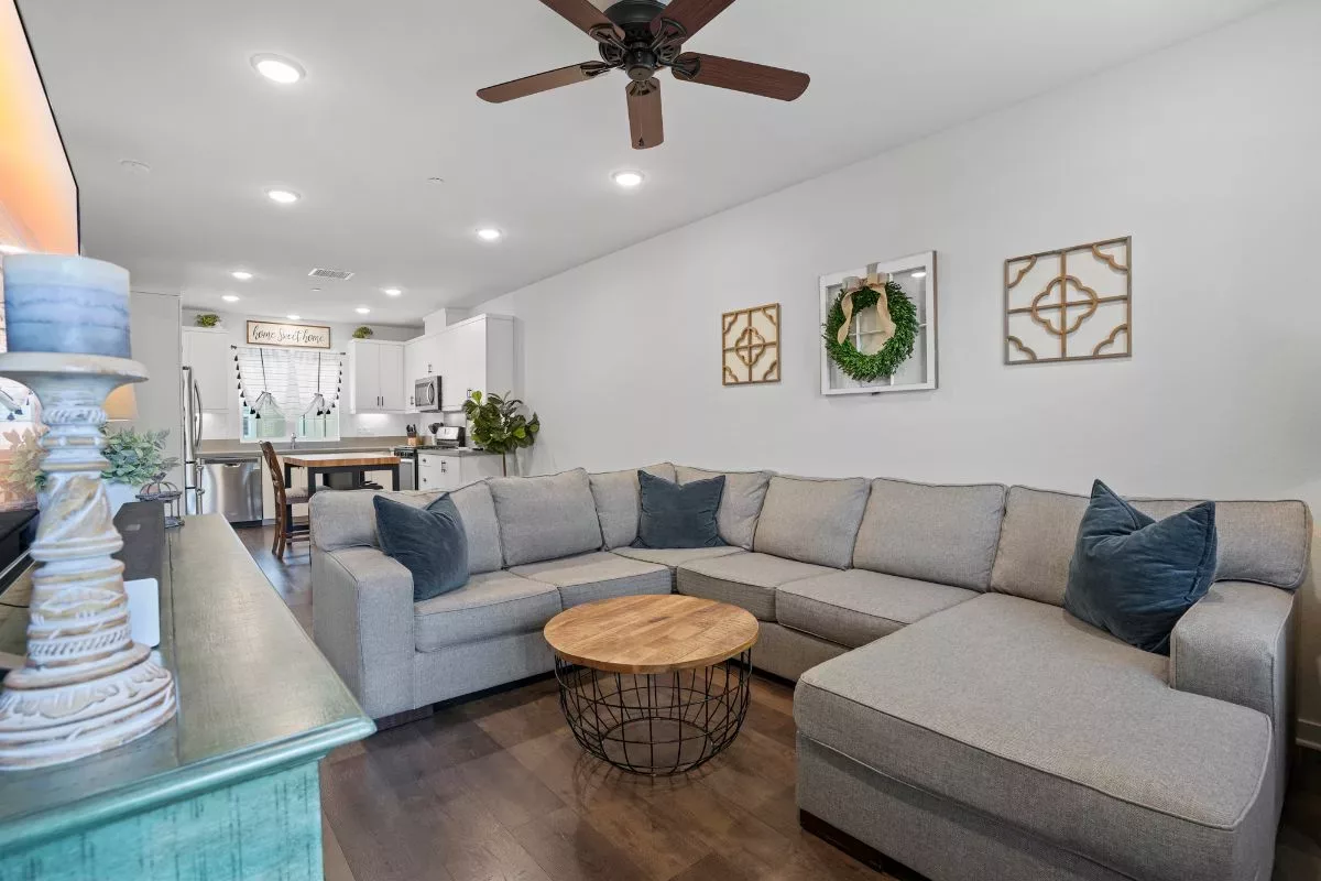 Caspersen Group-155 Diamante Rd-web-10