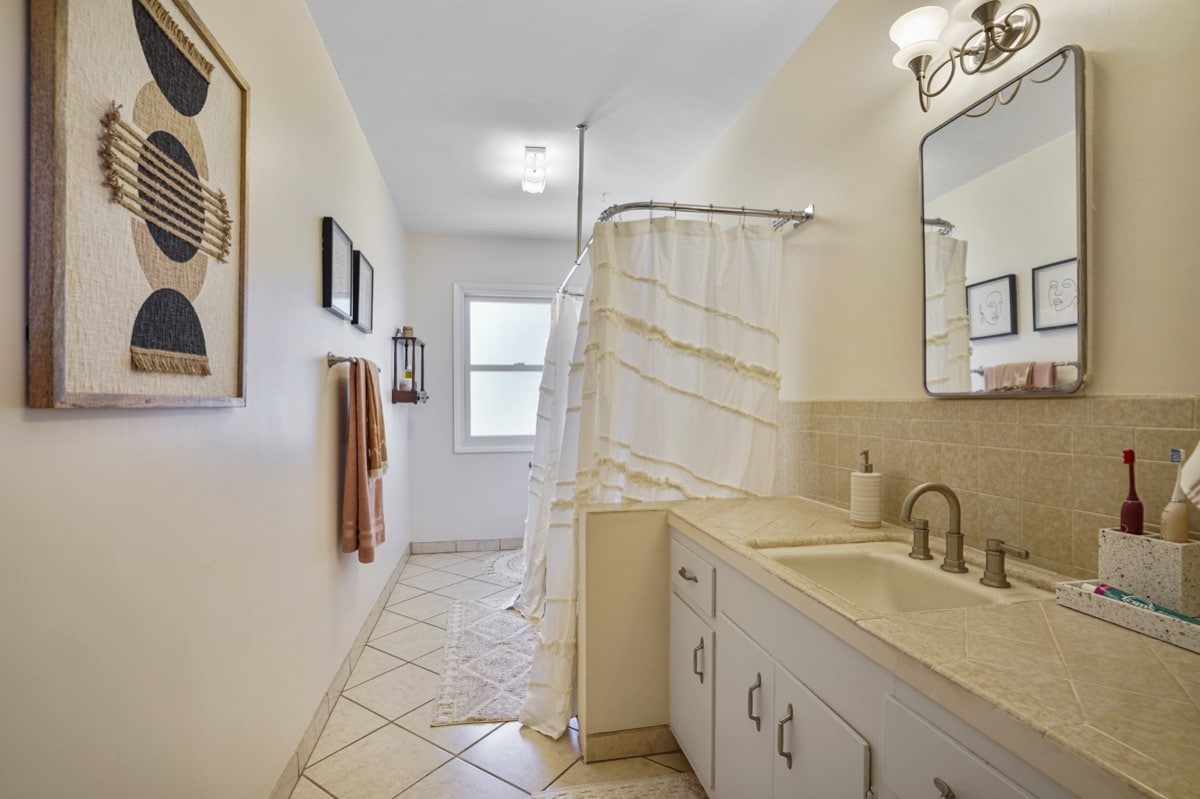 Caspersen Group - 333 Woodcrest Ln - web - 20