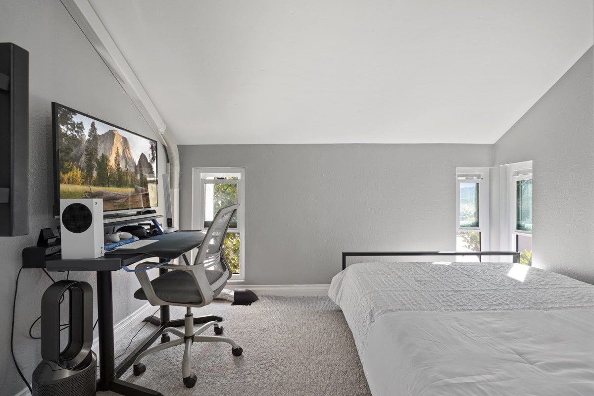 Caspersen Group - Featured La Jolla Realtor - 3262 Via Marin #25 - web - 36 - Second Bedroom