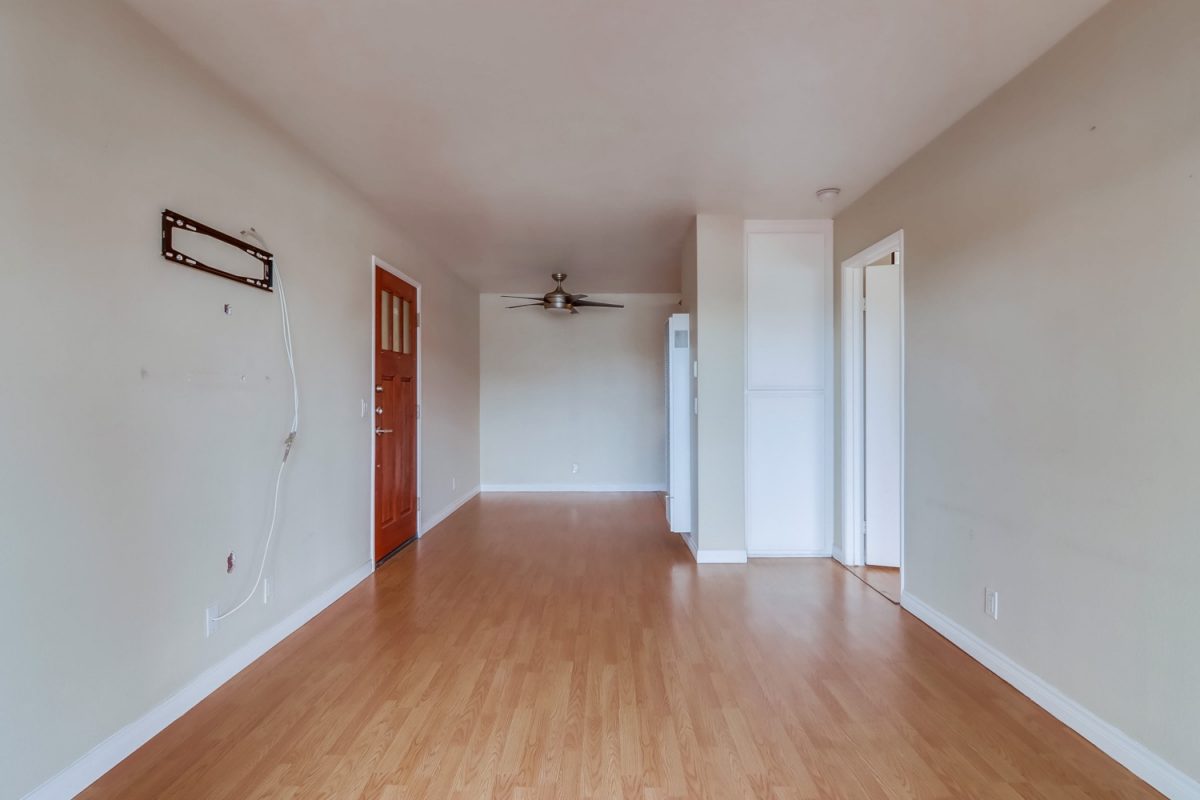 Caspersen Group Real Estate - 1351 Holly Ave #K - 09